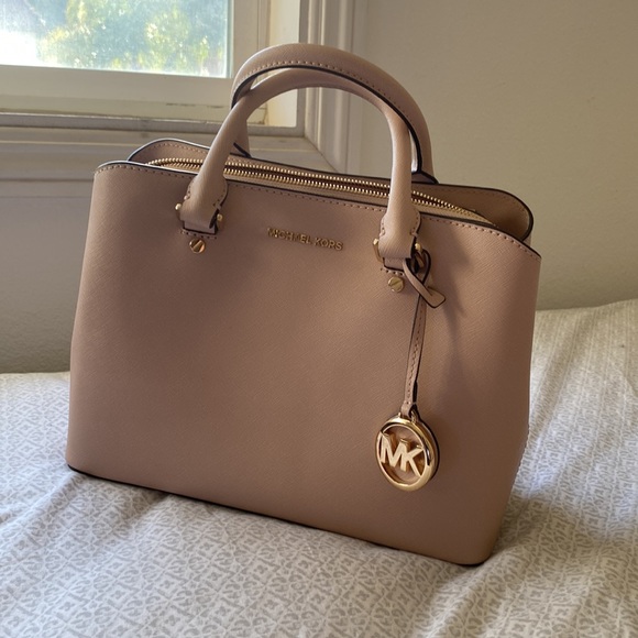 Michael Kors Savannah Small Satchel In Pink - Picture 2 of 7